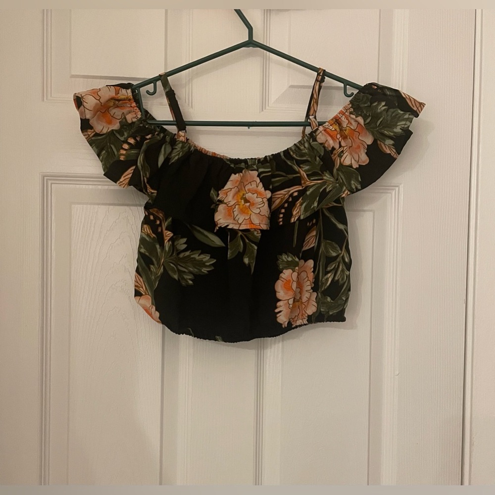 ON/OFF SHOULDER FLORAL CROP